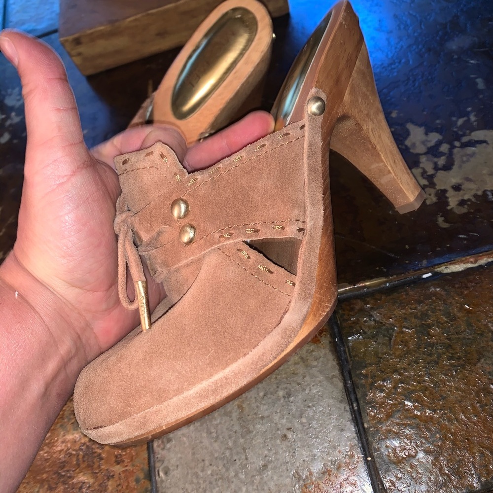 Michael Kors High Fashion open back Booties